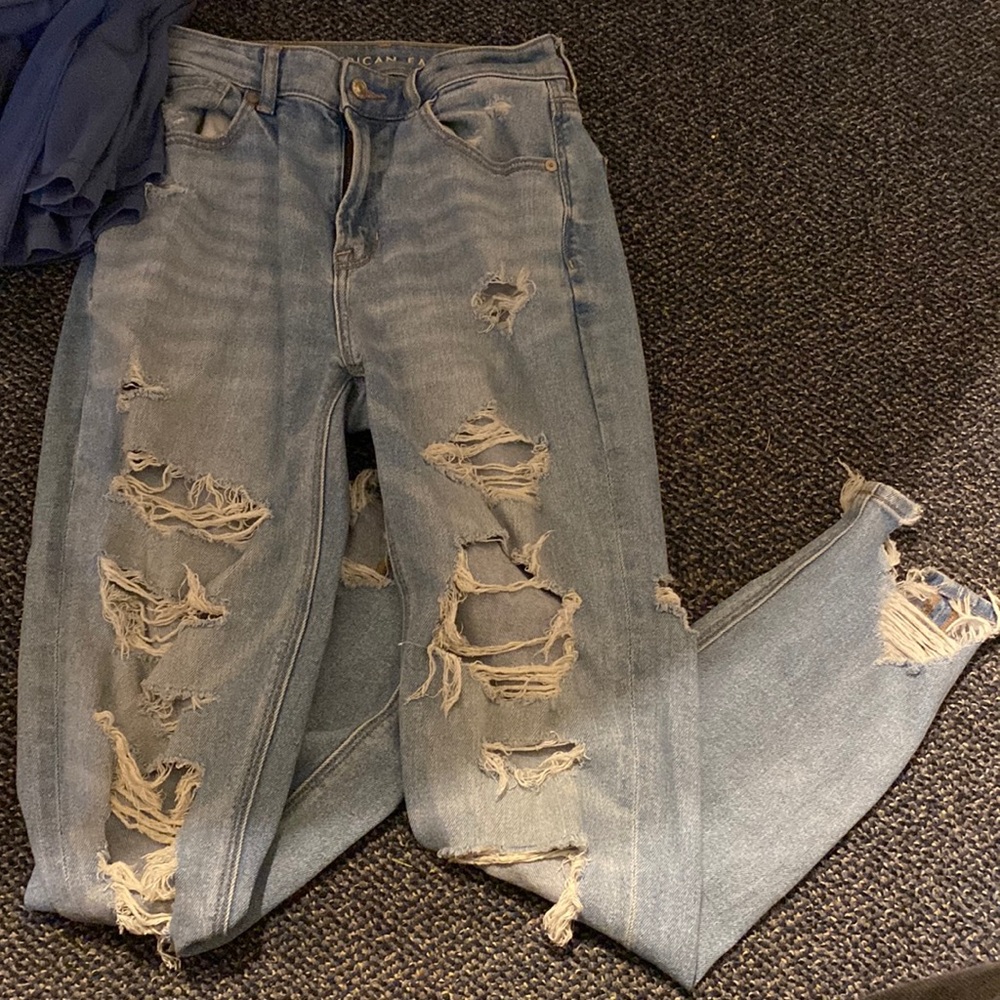 american eagle mom jean